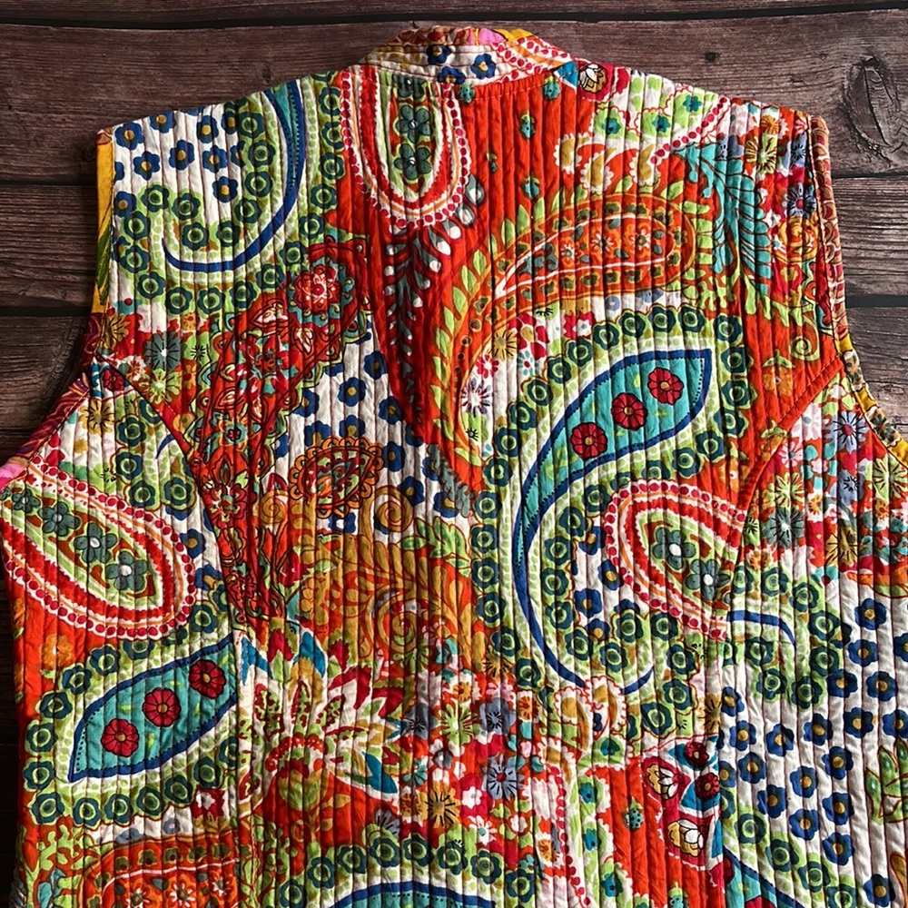 HANDCRAFTED | Royal Craft Impex reversible sleeveless jacket - Picture 6 of 11